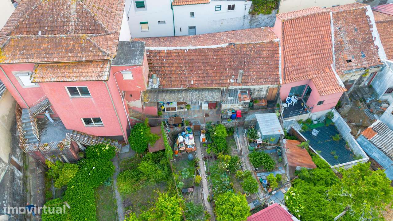 Garagem com terreno - Grande imagem: 2/12