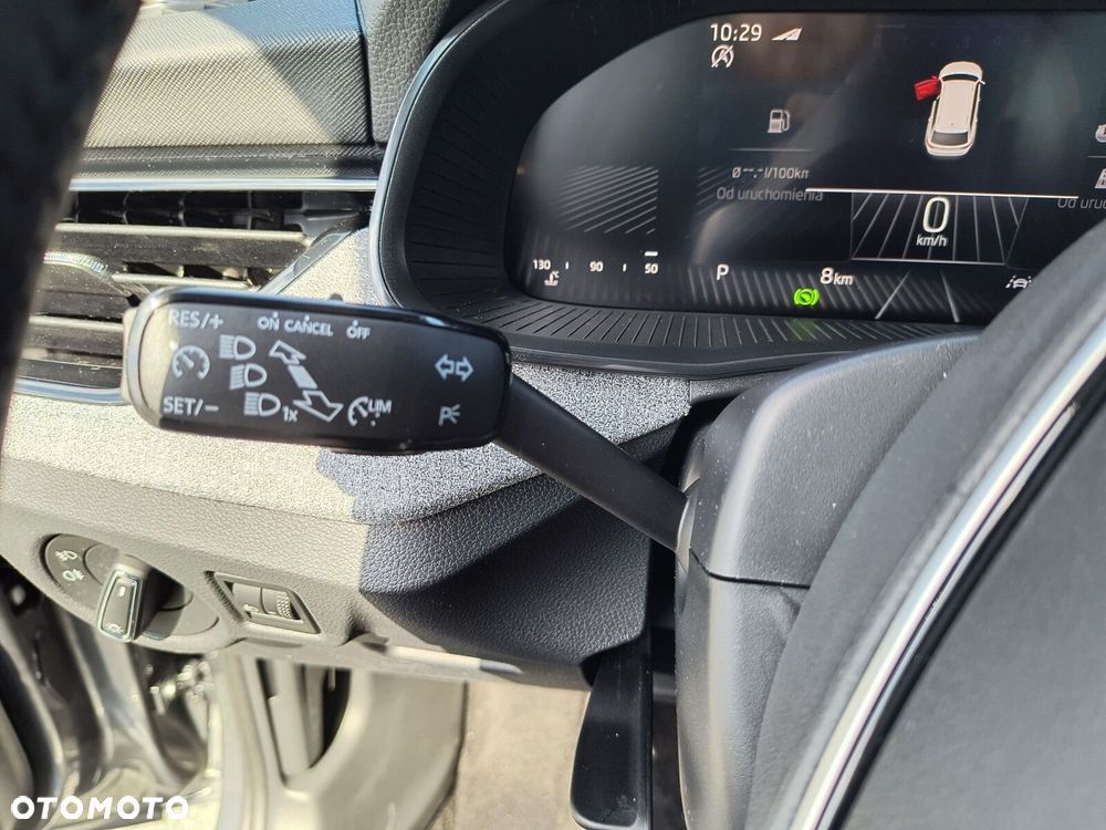 Skoda Kamiq 1.0 TSI Drive DSG - 32