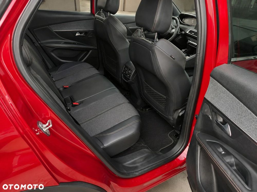 Peugeot 3008 - 16