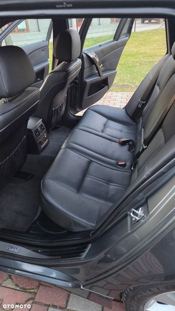 BMW Seria 5 - 29