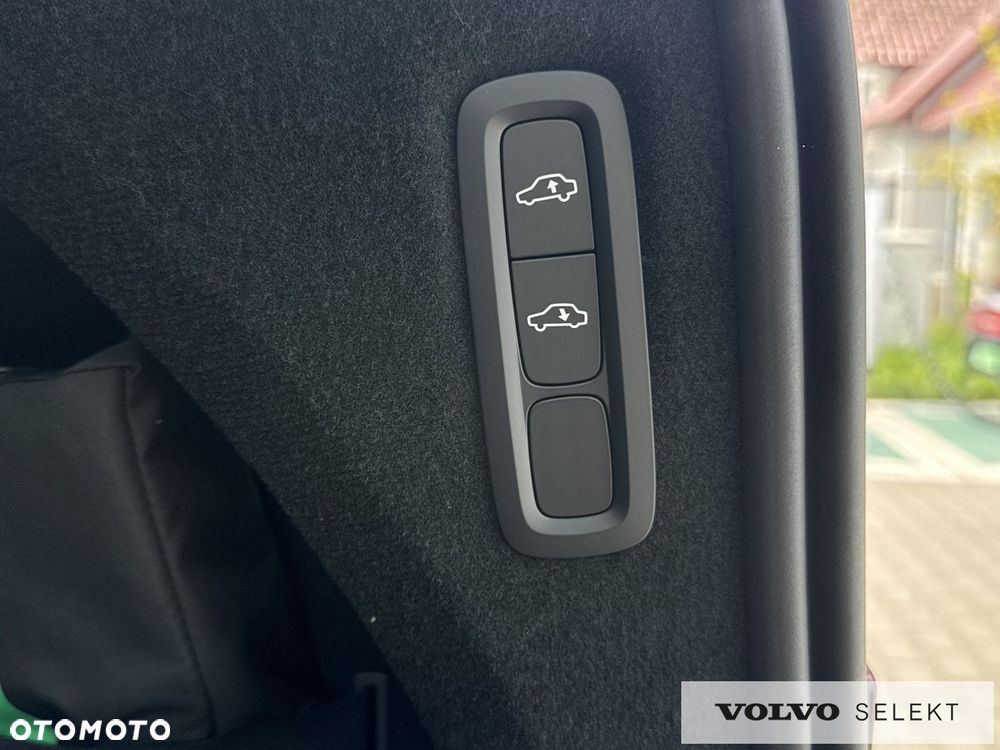 Volvo XC 90 - 12