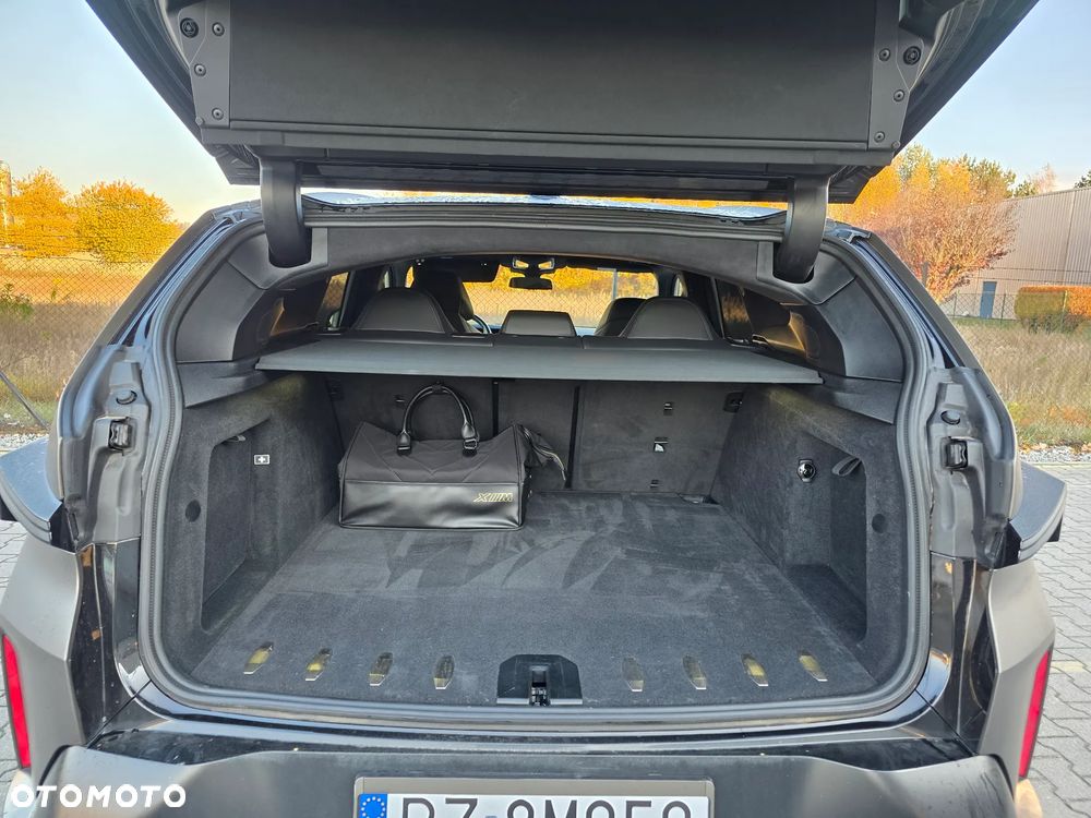 BMW XM PHEV sport - 32