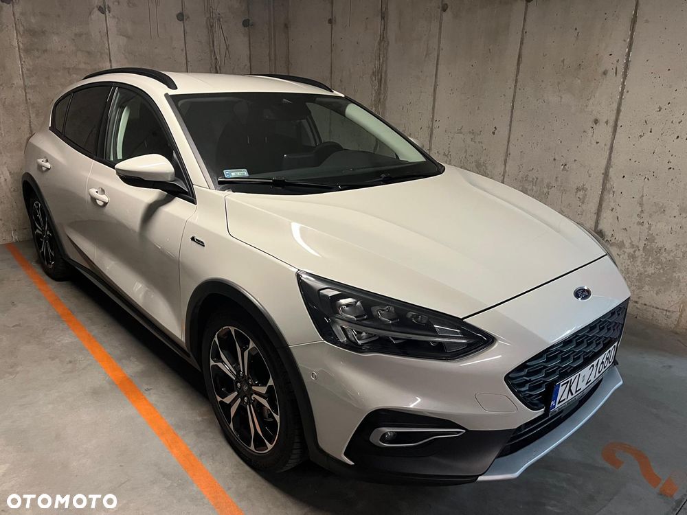Ford Focus 1.0 EcoBoost Active - 29