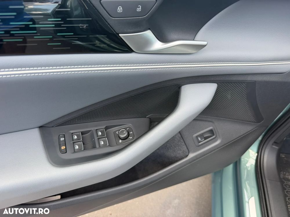 Volkswagen Passat 2.0 TDI DSG Elegance - 12
