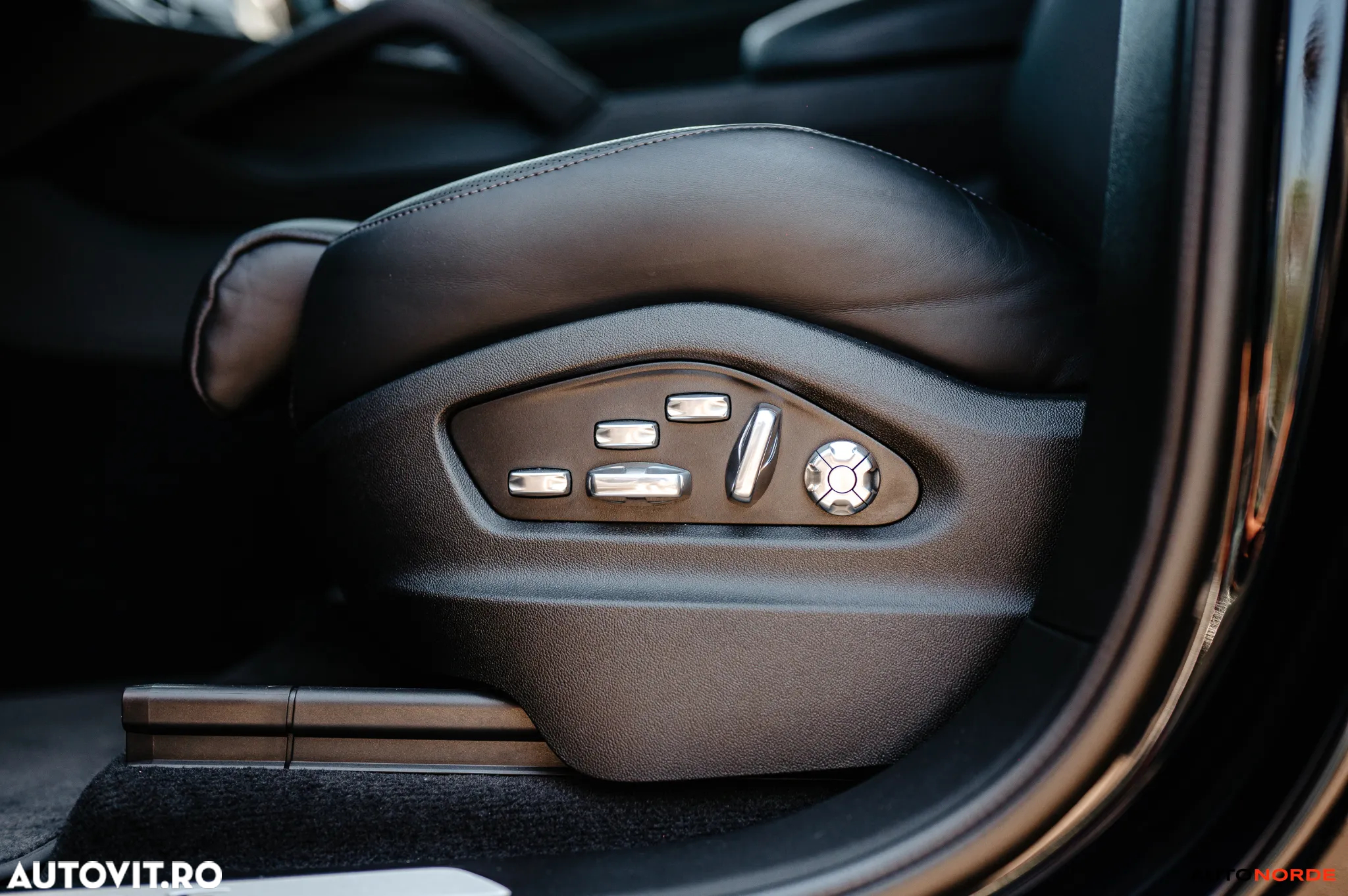 Porsche Cayenne Coupe S - 15