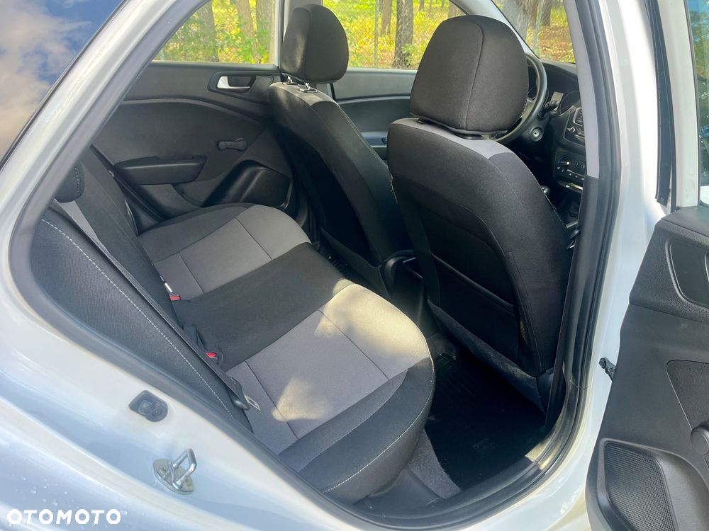 Hyundai i20 1.2 Classic Plus - 17