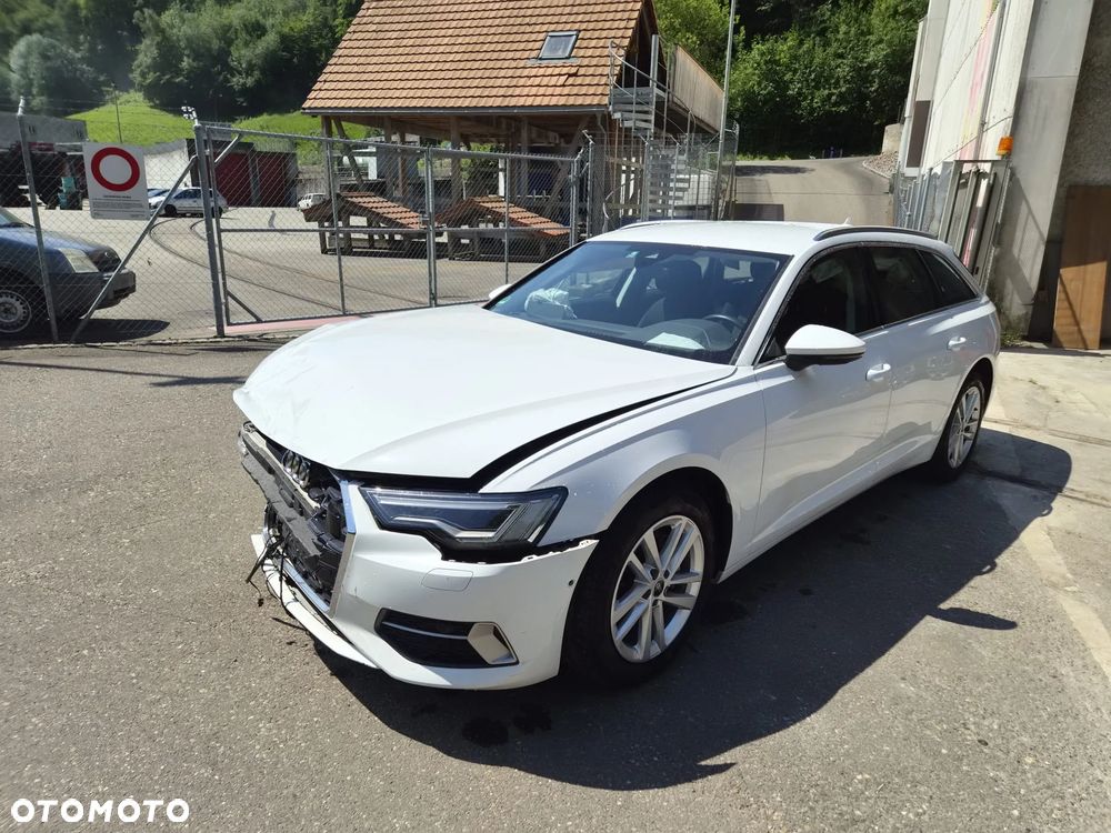 Audi A6 Avant 40 TDI quattro S tronic - 4