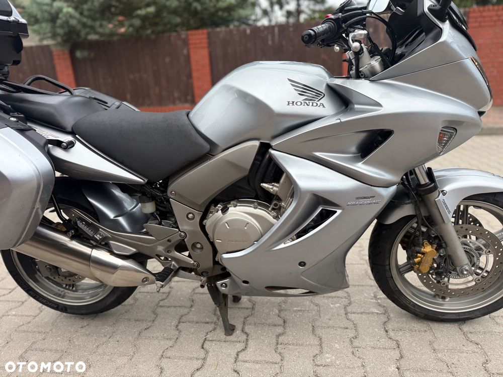 Honda CBF - 8