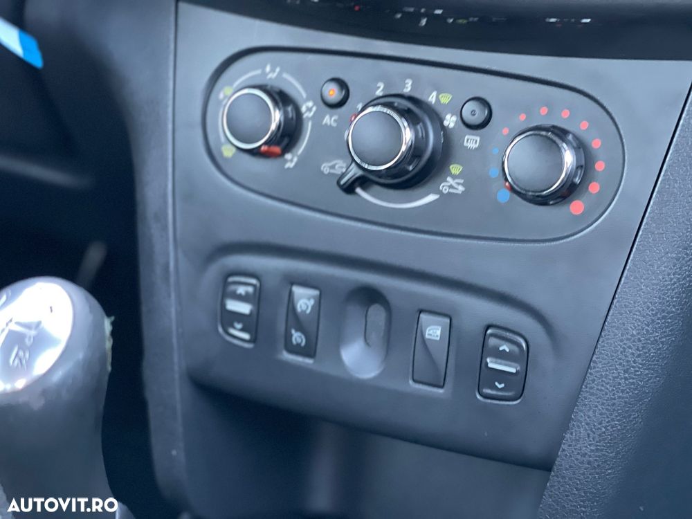 Dacia Logan MCV TCe 90 S&S Prestige - 9