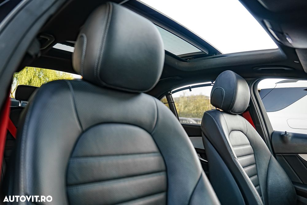 Mercedes-Benz C 300 e 9G-TRONIC AMG Line - 3