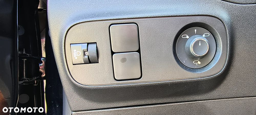 Citroën C3 1.2 PureTech Shine - 22