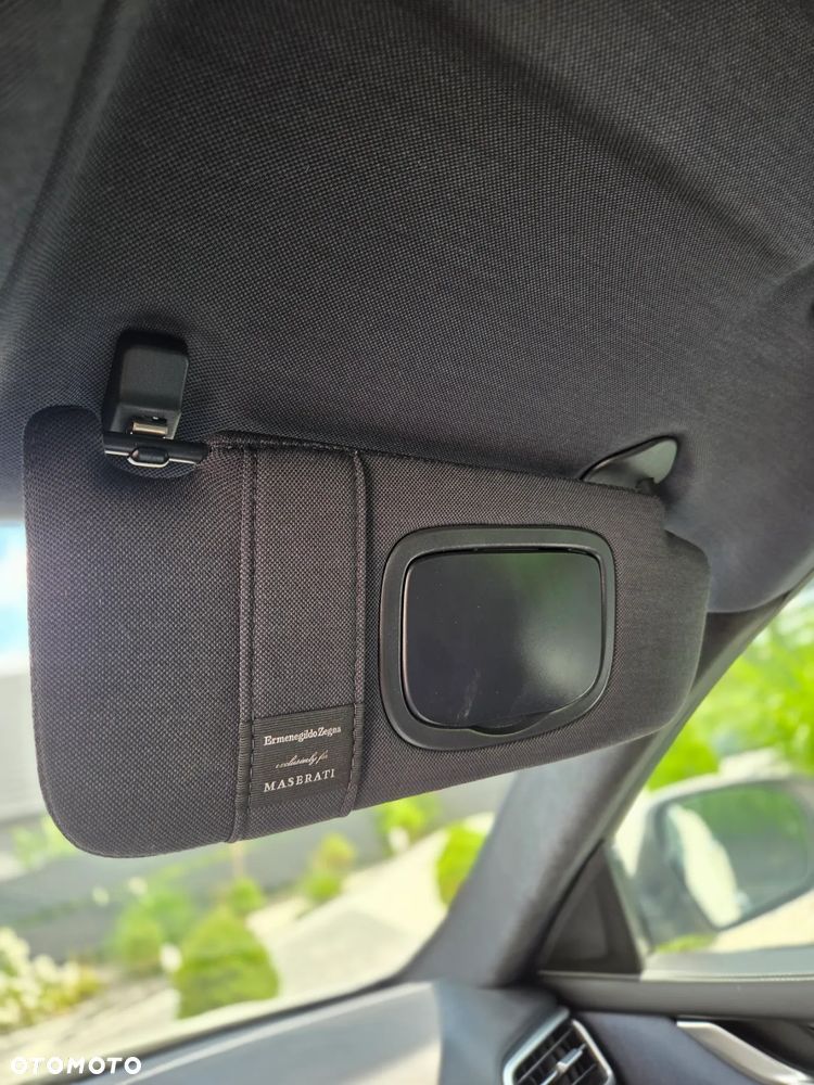 Maserati Ghibli S Q4 GranLusso - 15