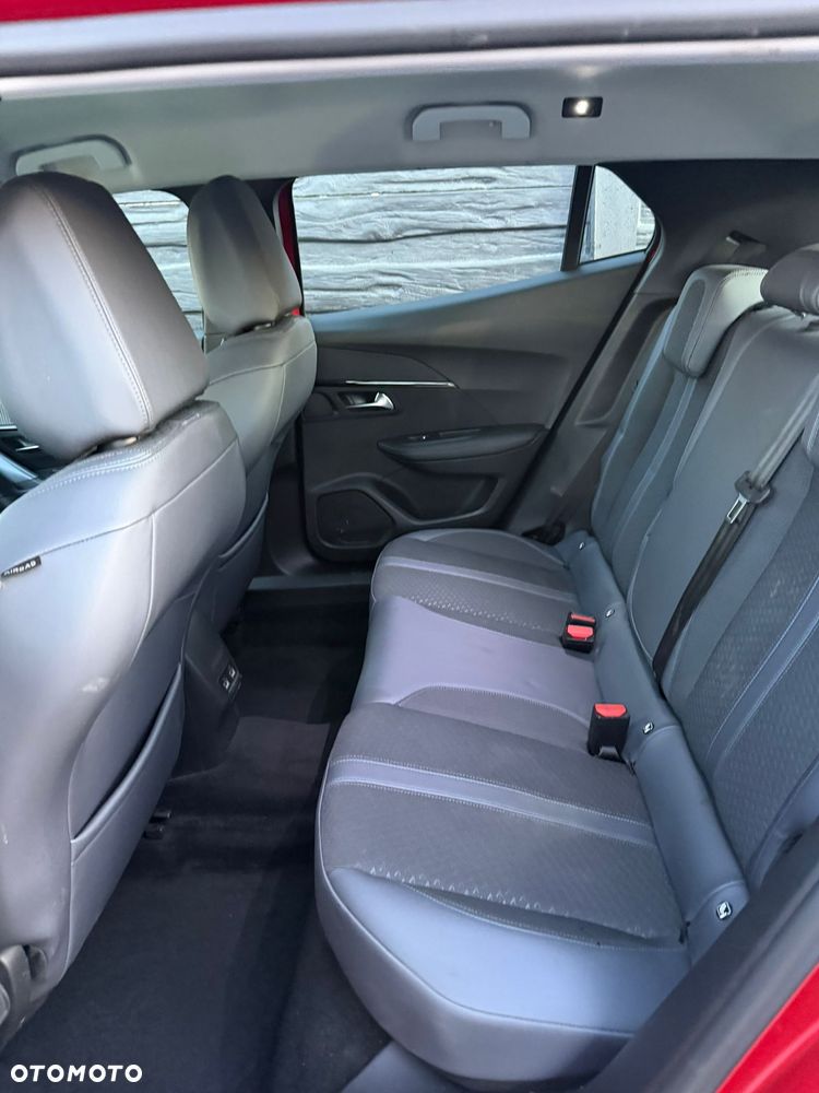 Peugeot 2008 BlueHDi 130 EAT8 Allure Pack - 11