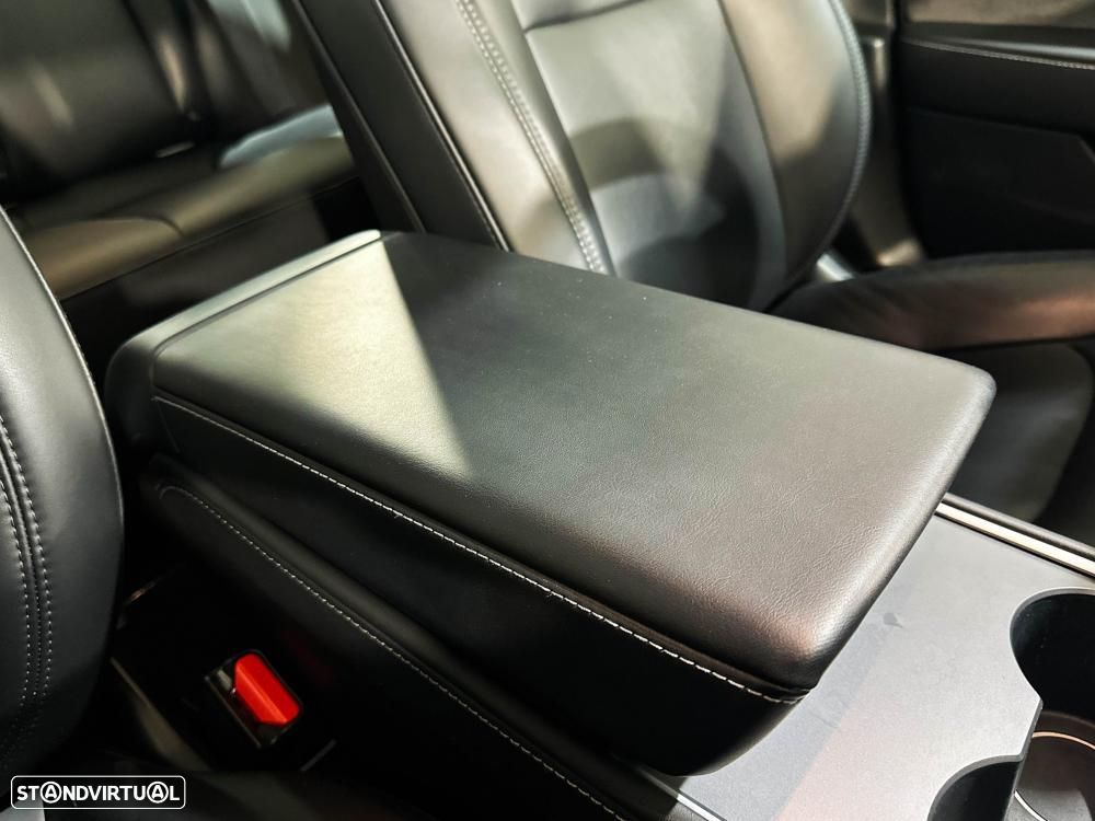 Tesla Model 3 Performance Dual Motor AWD - 35