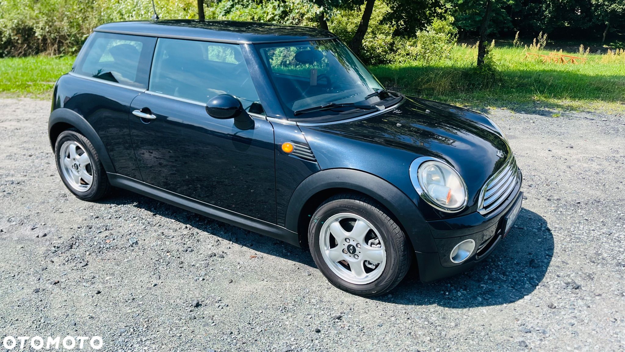 MINI Cooper Standard - 1