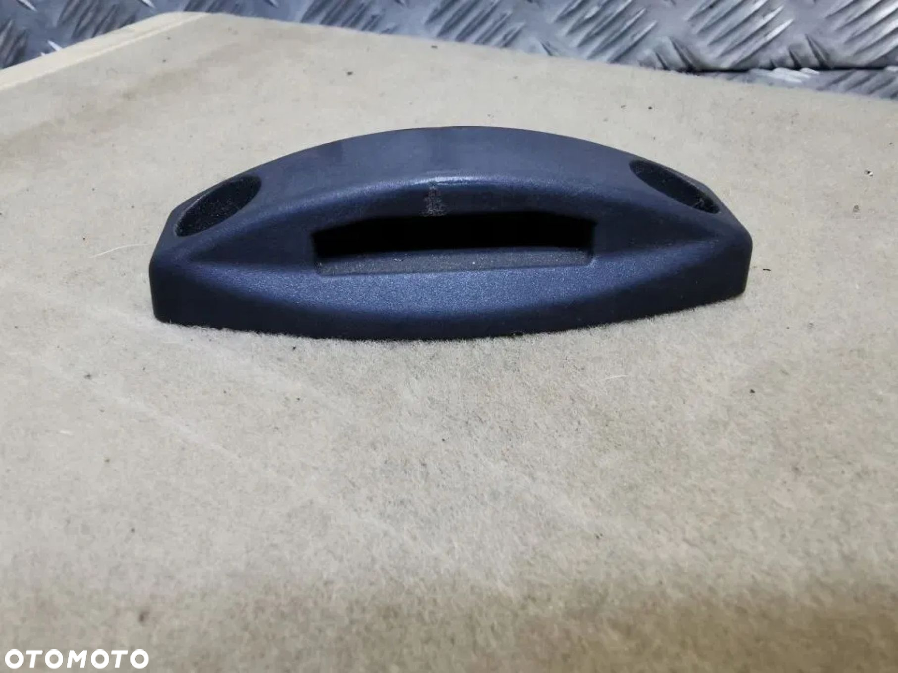 VW TOUAREG 7L 03-09R UCHWYT CHWYTAK FOTELA OPARCIA 7L0885557 - 3