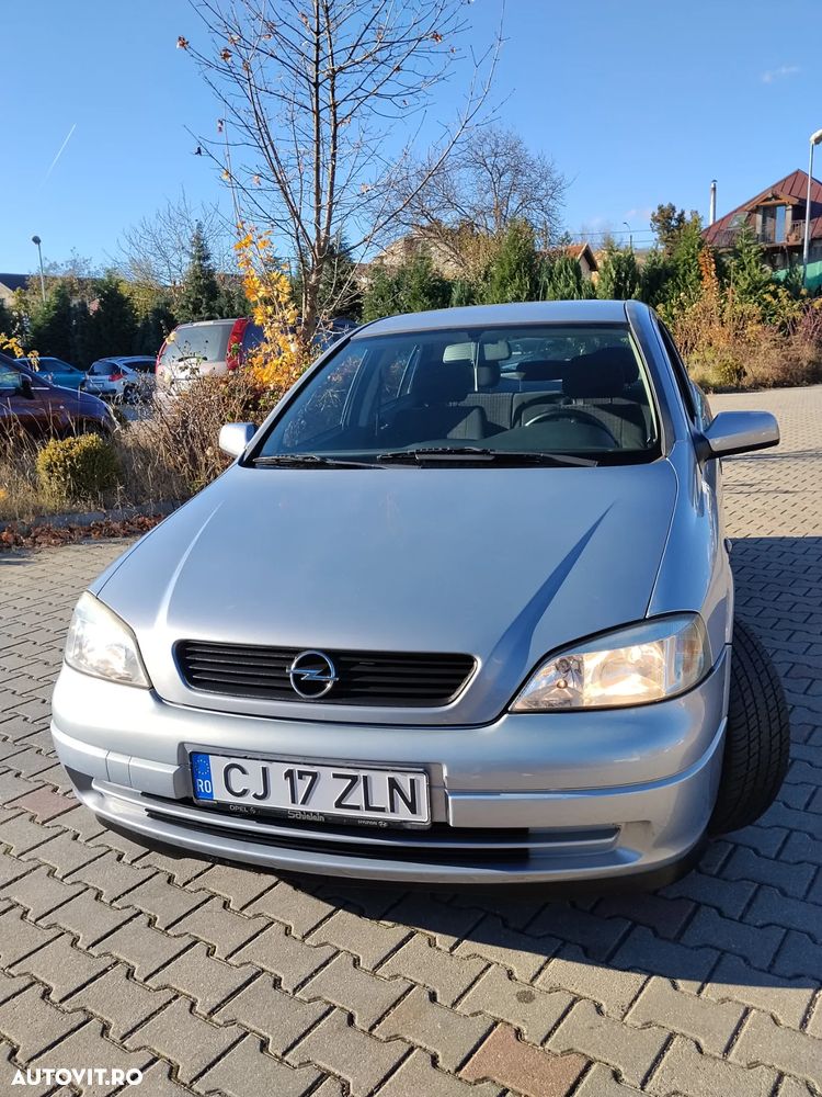 Opel Astra - 1