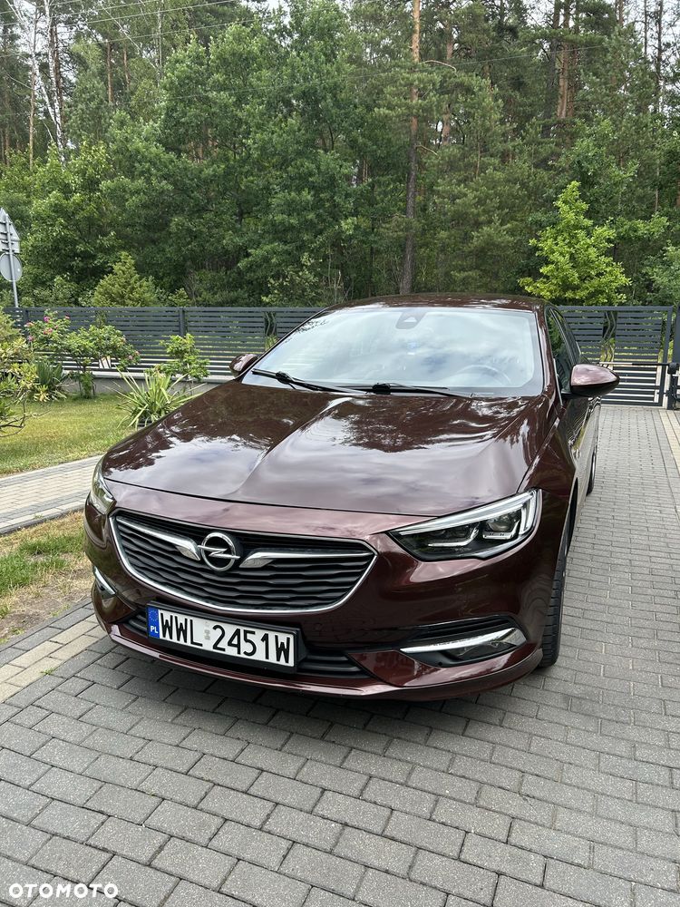 Opel Insignia - 1