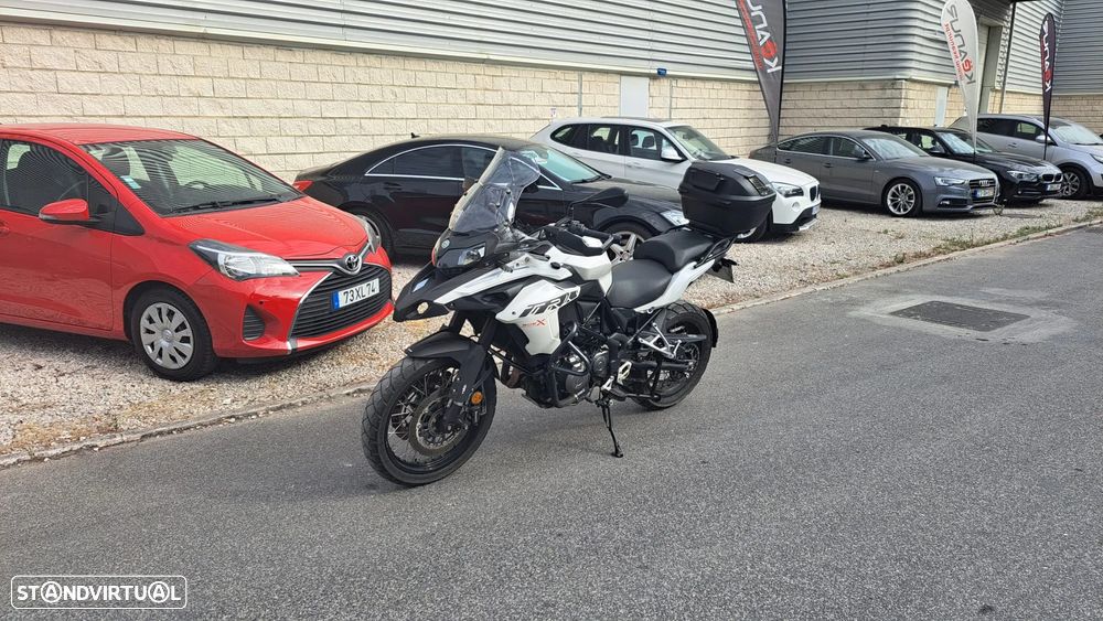 Benelli TRK 502 X - 25