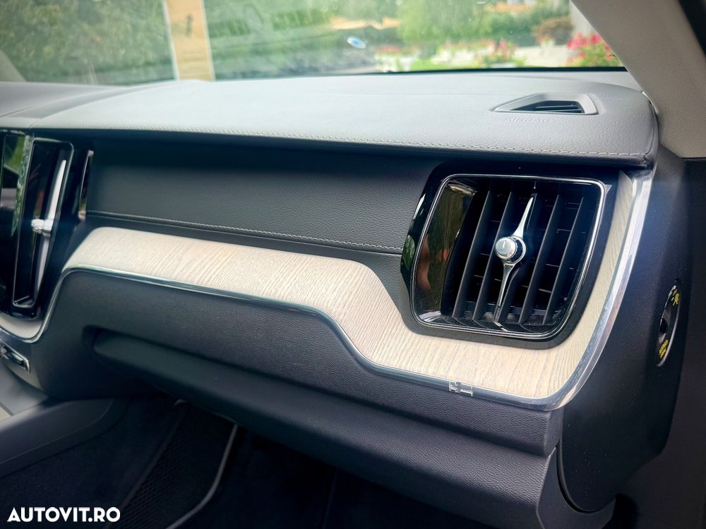 Volvo XC 60 B4 D AWD Geartronic Inscription - 15
