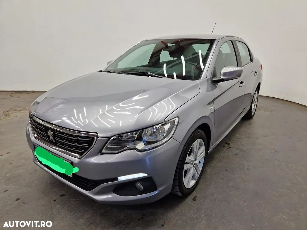 Peugeot 301 1.5 BlueHDI FAP Allure - 1