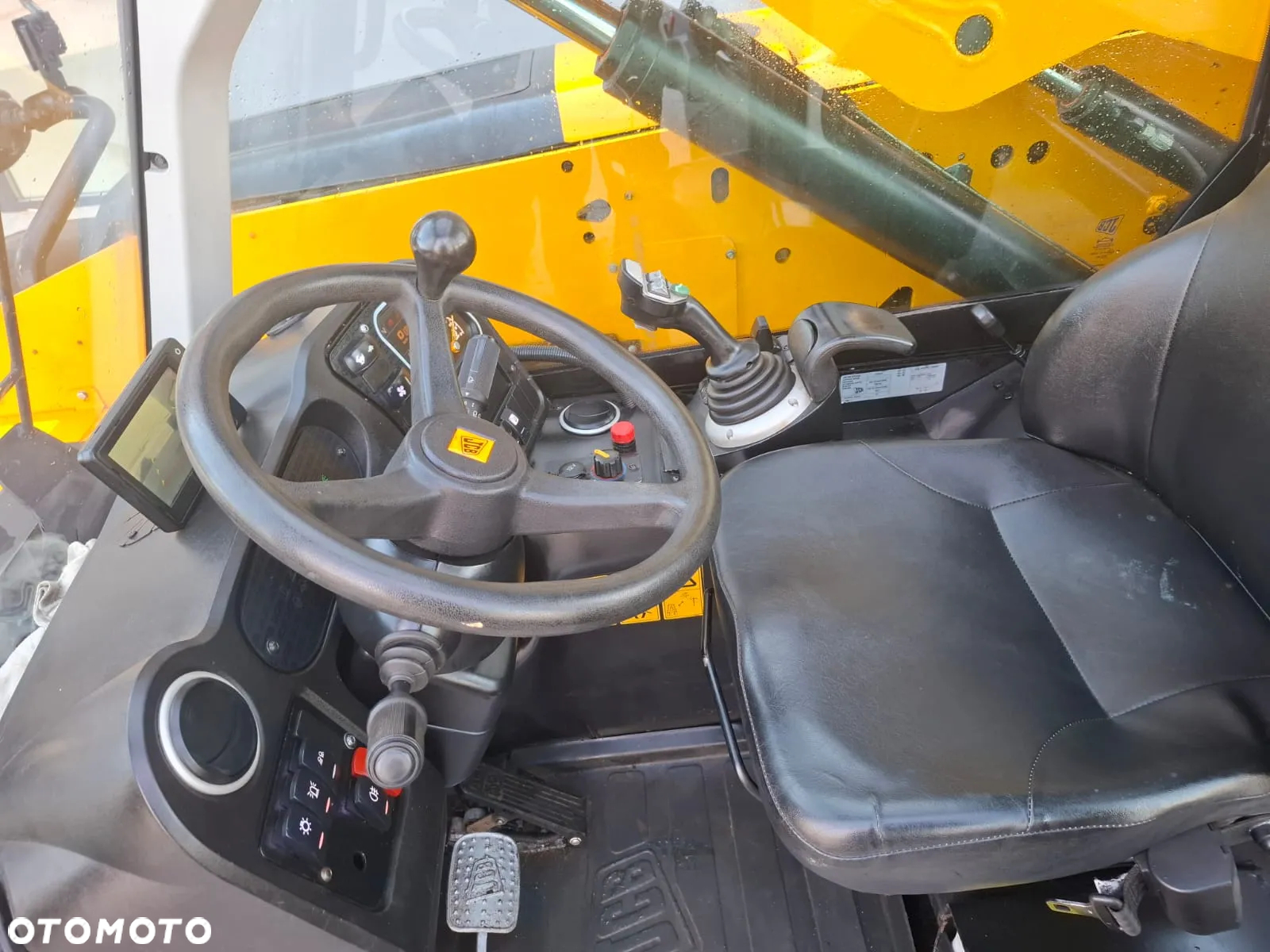 JCB 525-60 - 11