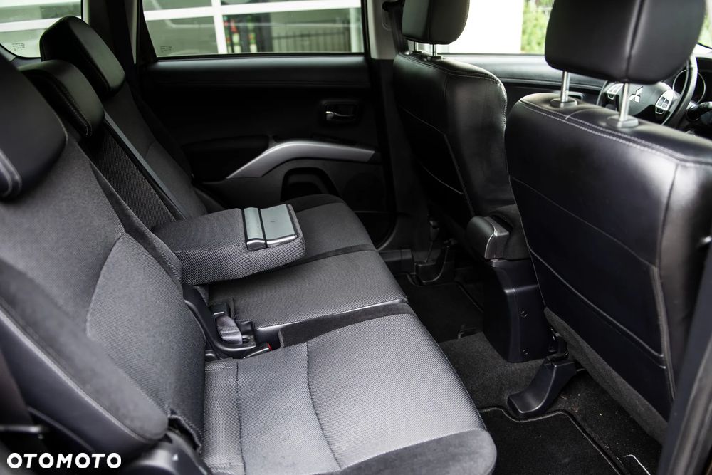 Mitsubishi Outlander 2.0 2WD Edition - 23