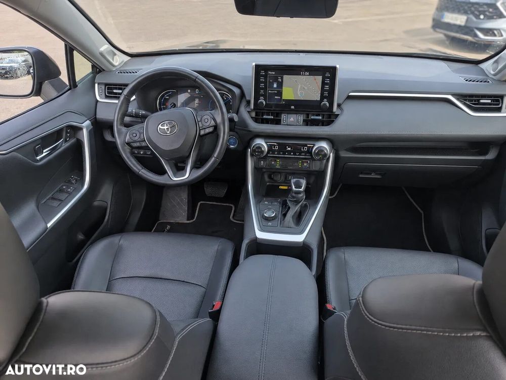 Toyota RAV4 - 4