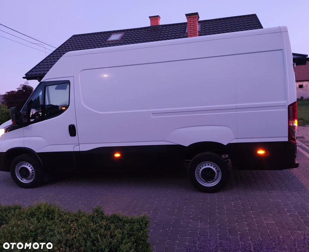 Iveco Deily - 12