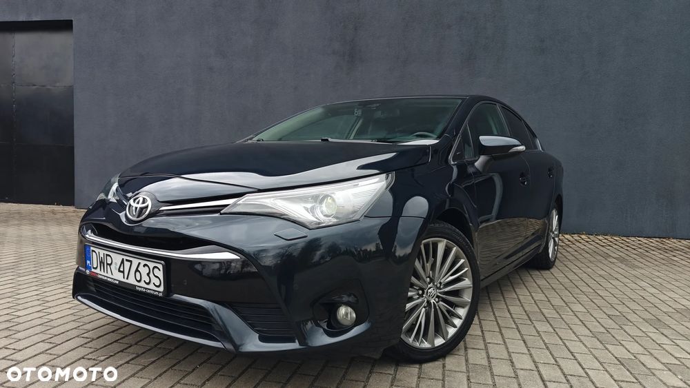 Toyota Avensis 2.0 D-4D Prestige - 2