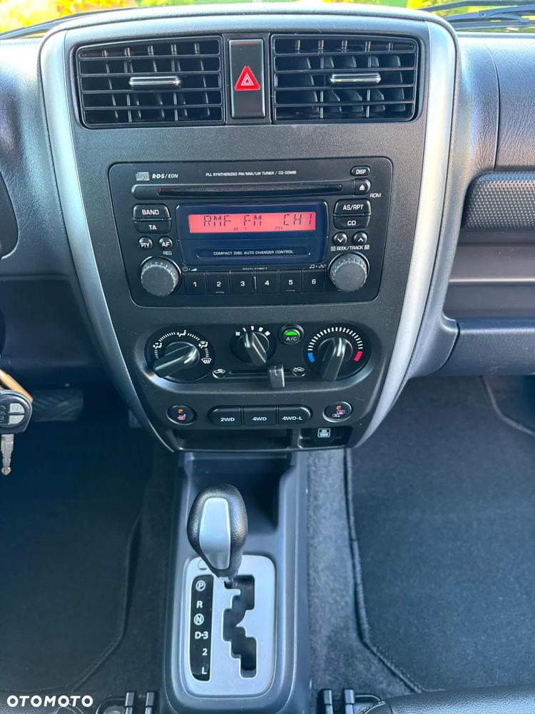 Suzuki Jimny - 12
