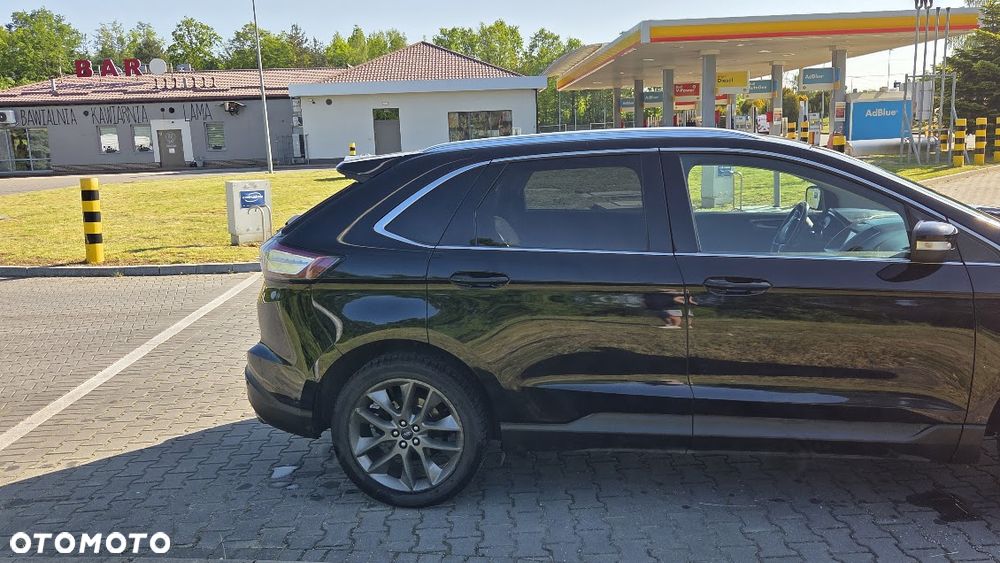 Ford Edge 2.0 TDCi 4WD Titanium - 17
