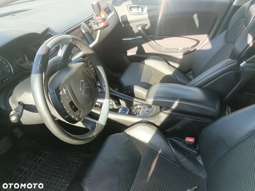 Citroën C5 2.0 HDi Exclusive - 6