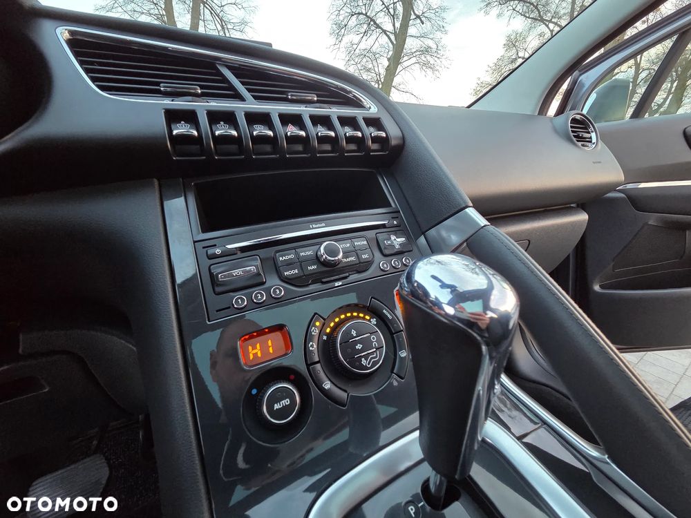 Peugeot 3008 HDi 160 Automatik Active - 26