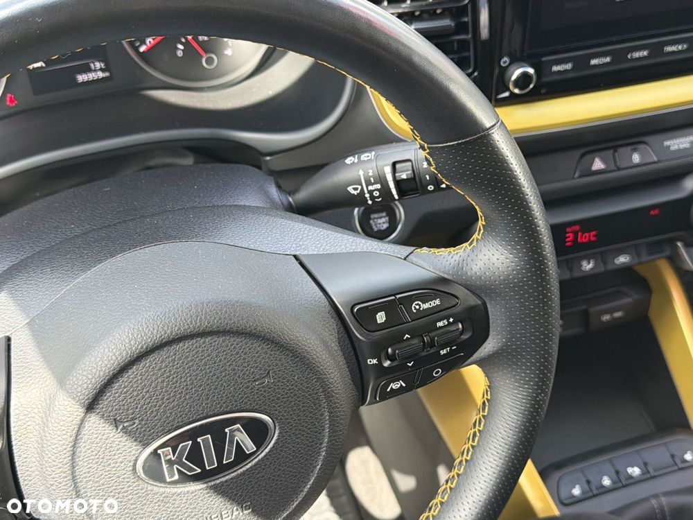 Kia Stonic 1.0 T-GDI L Business Line - 17