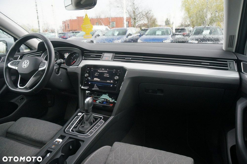 Volkswagen Passat Variant 1.5 TSI EVO Business DSG - 19