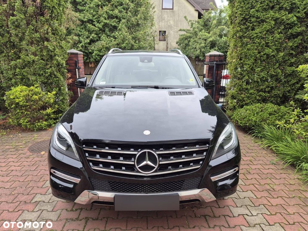 Mercedes-Benz ML - 4