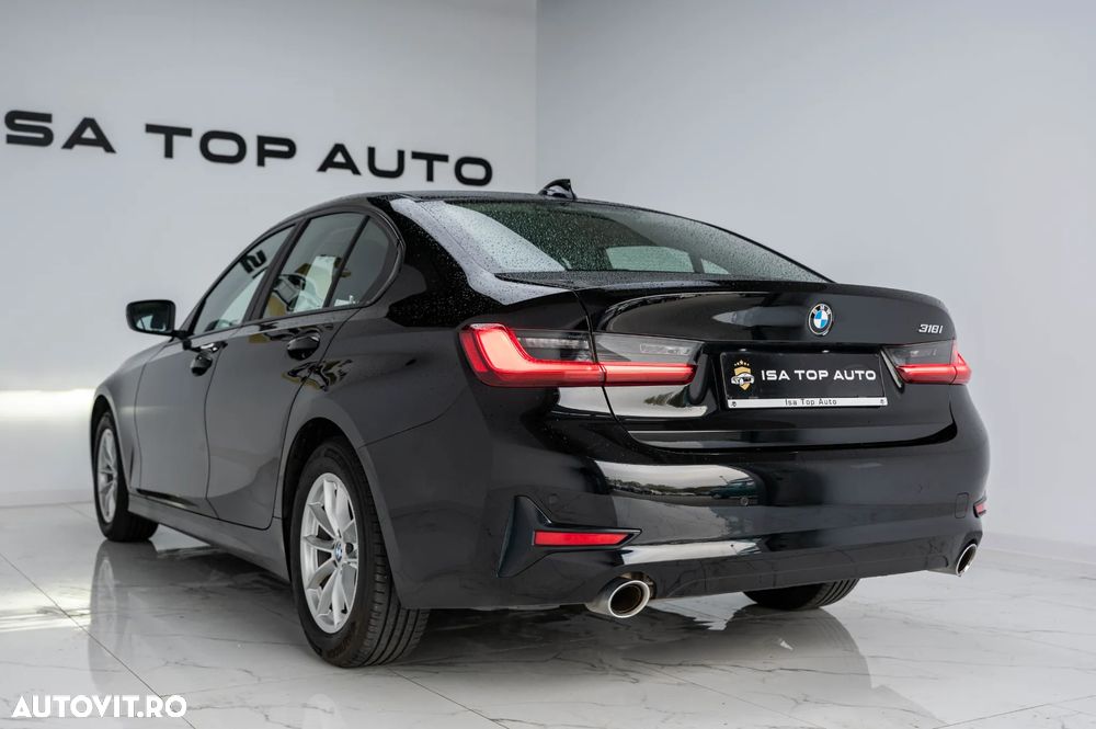BMW Seria 3 2021 photo 4