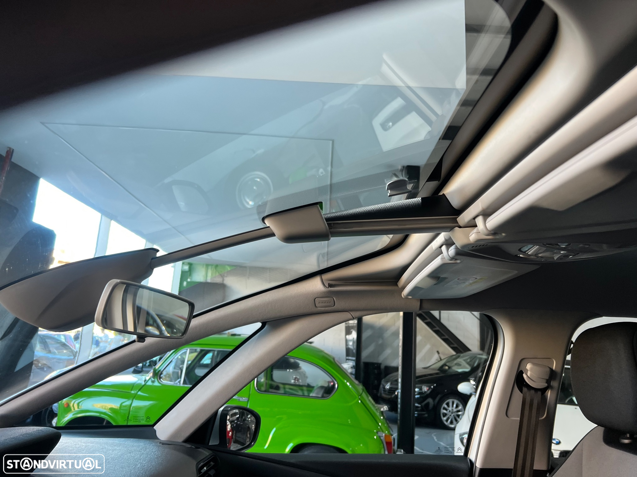 Citroën C4 Picasso 1.6 BlueHDi Intensive EAT6 J17 - 25