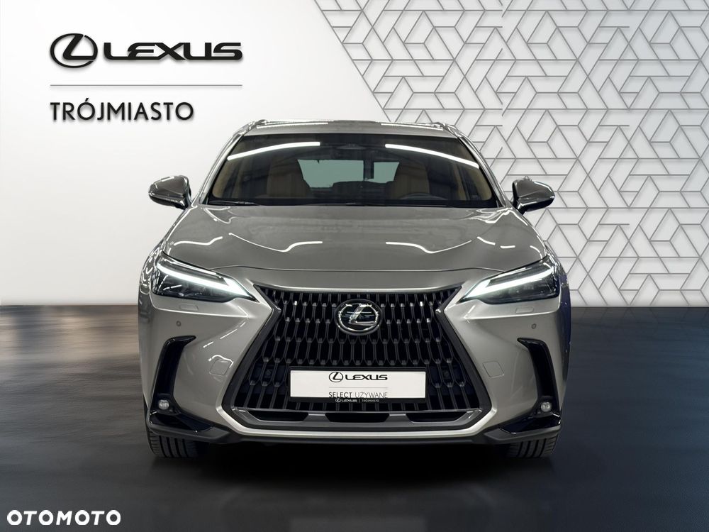 Lexus NX - 9