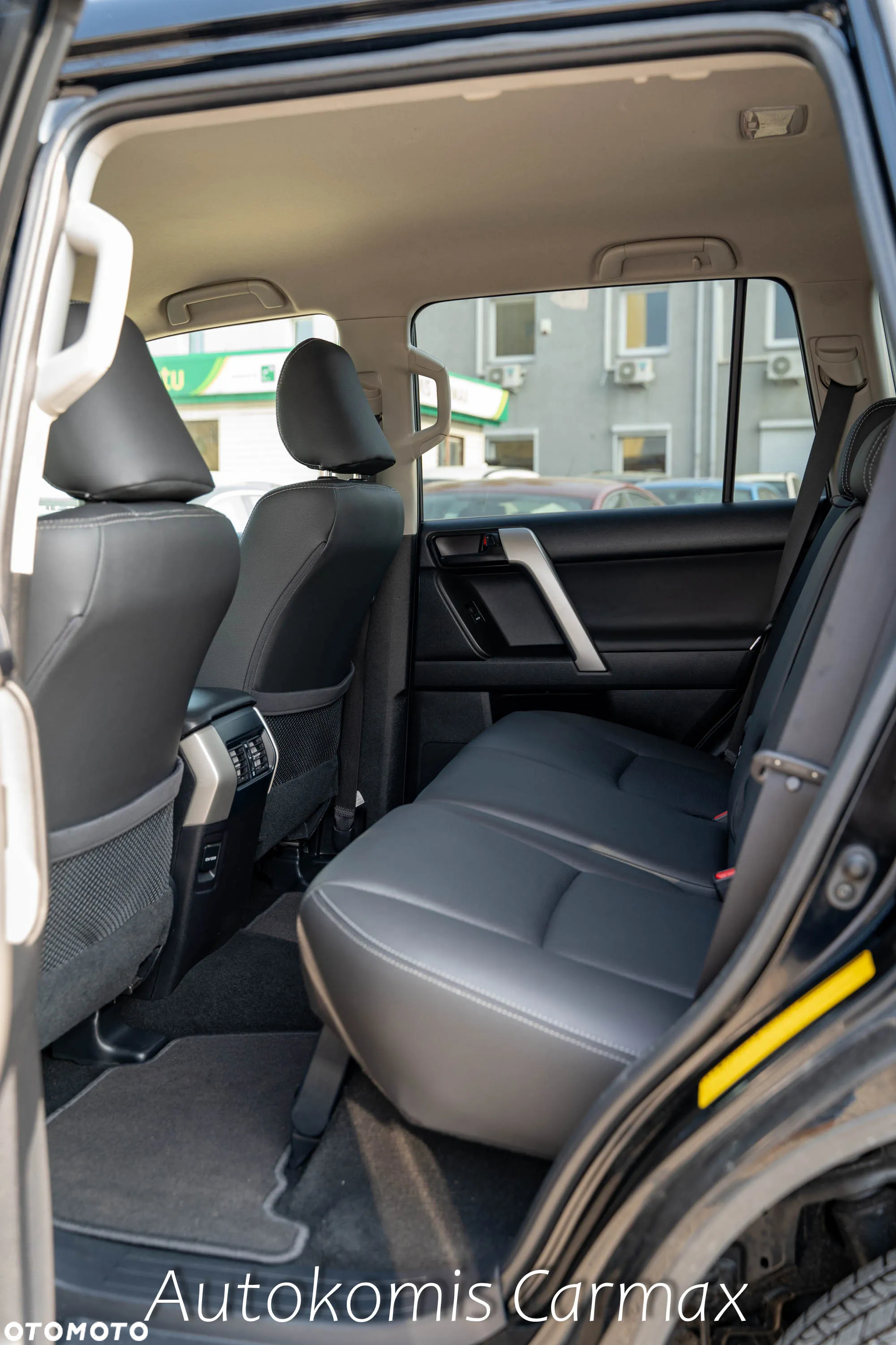 Toyota Land Cruiser LC 2.8 D-4D Premium - 24