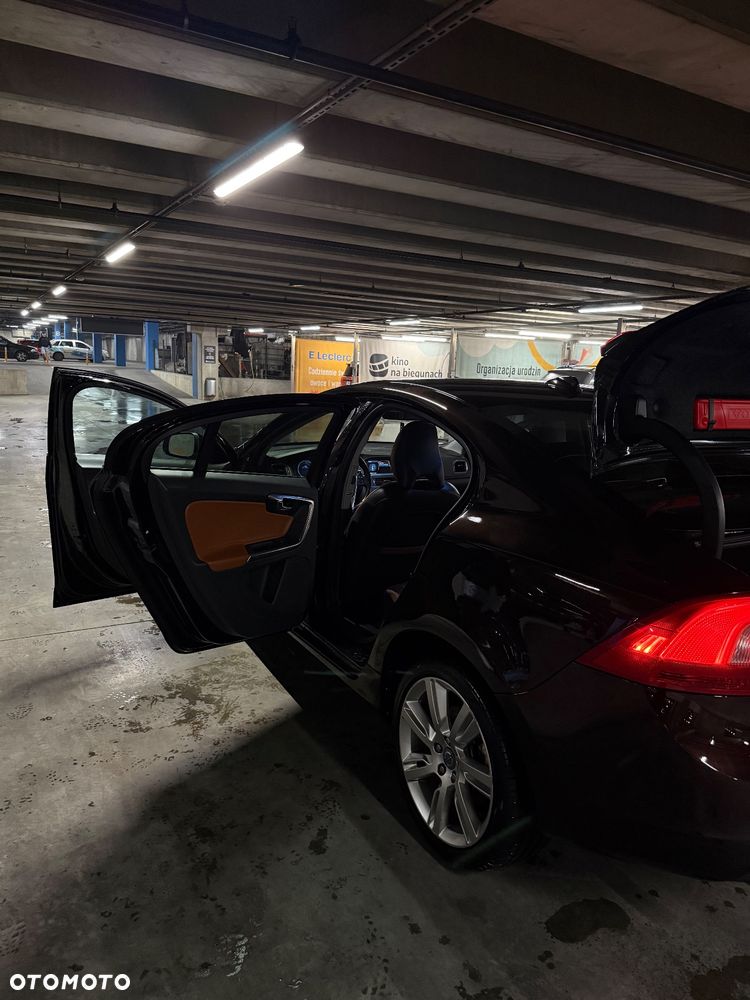 Volvo S60 T6 AWD Summum - 22