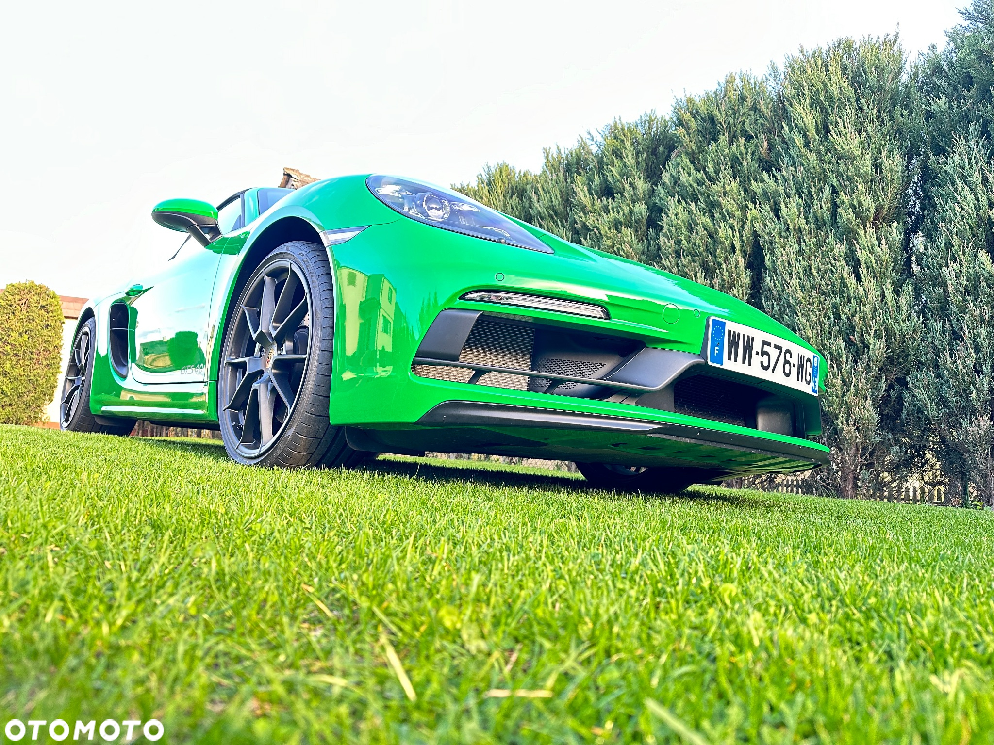 Porsche 718 Spyder - 8
