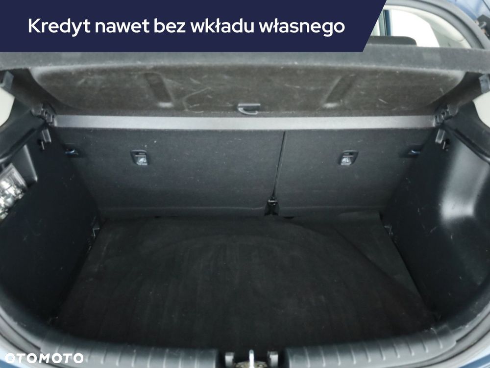 Kia Rio - 11