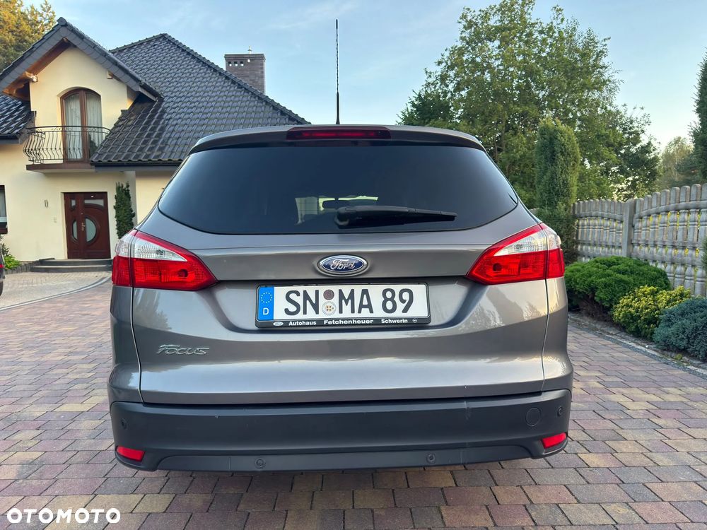 Ford Focus 1.6 TI-VCT Champions Edition - 17