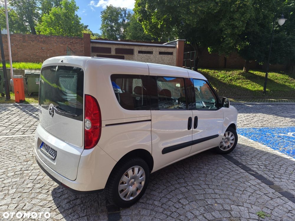 Opel Combo - 2