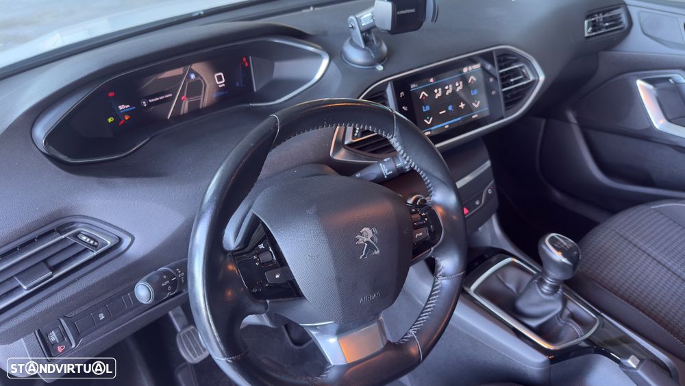 Peugeot 308 SW - 3