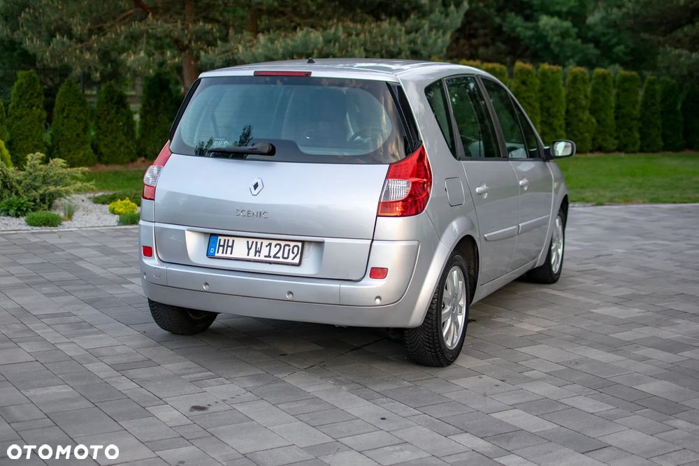 Renault Scenic - 21