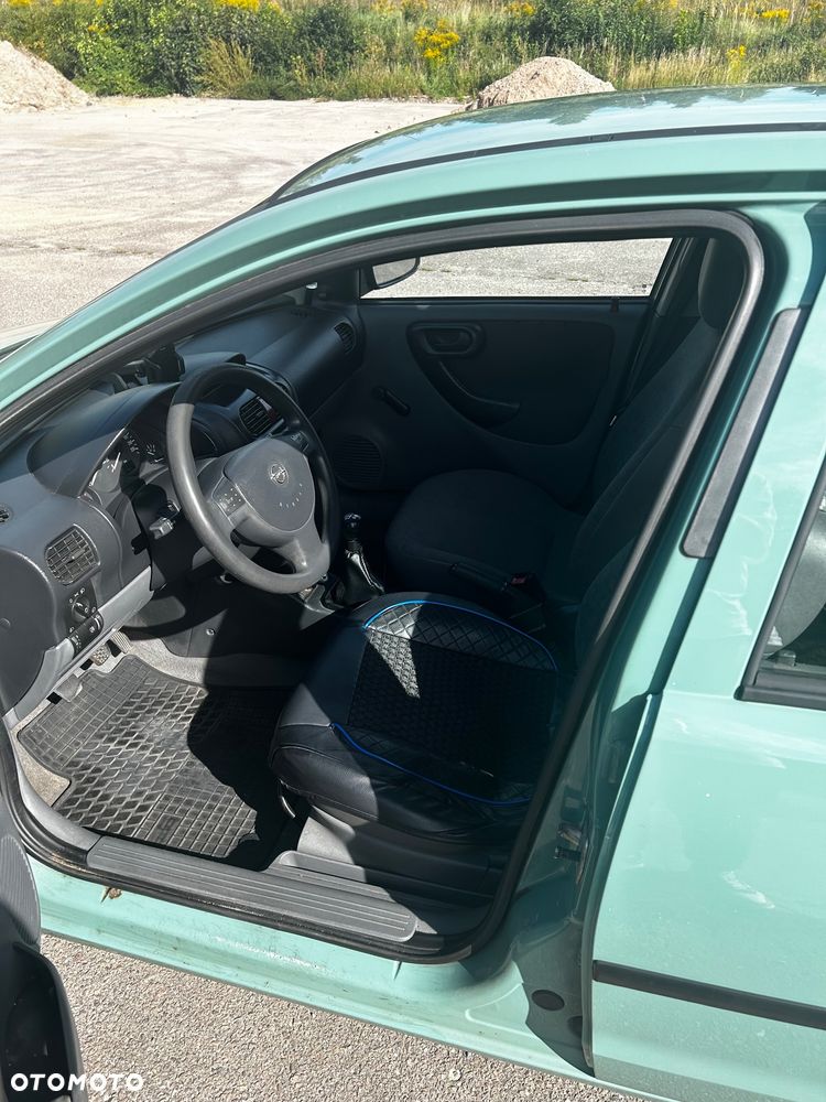 Opel Corsa 1.2 16V Base / Start - 5
