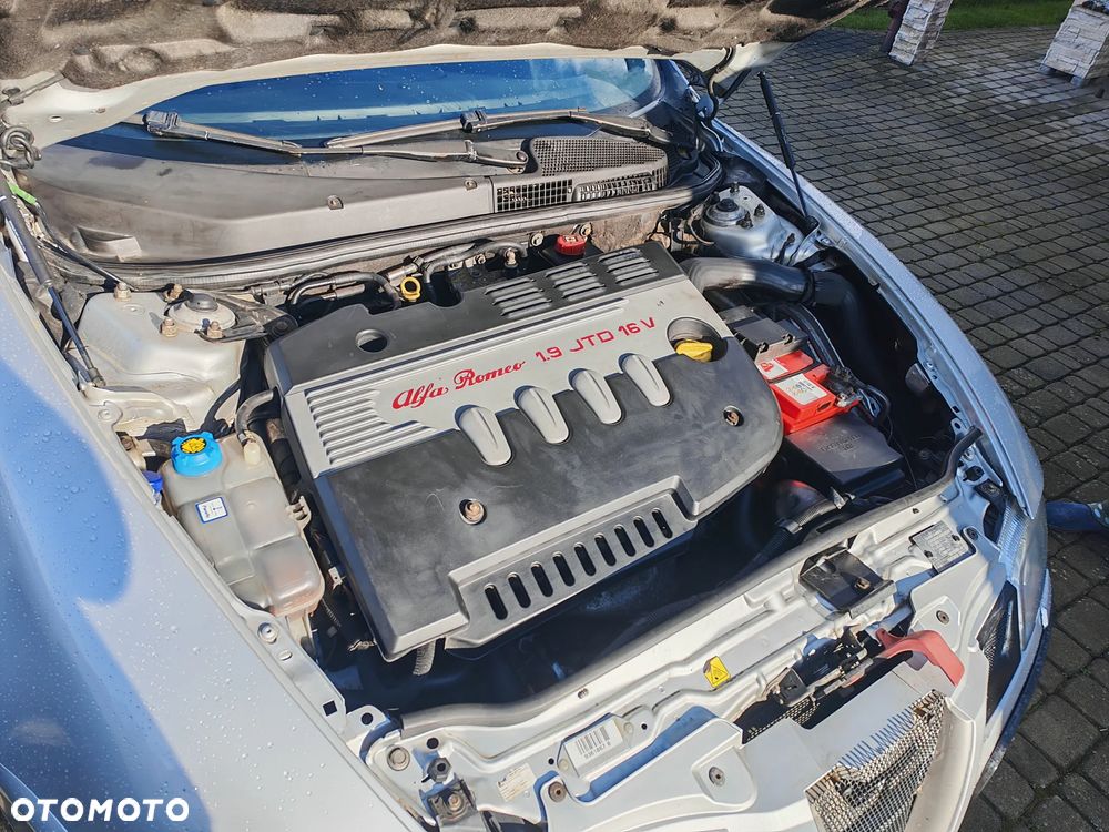Alfa Romeo GT 1.9JTD 16V Q2 - 5